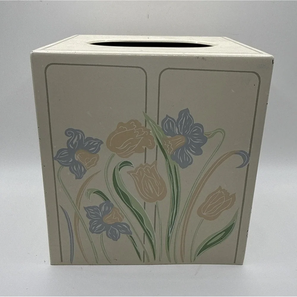 Vintage Andre Richard Cube Square Tissue Box Cover Floral Flowers Pastel